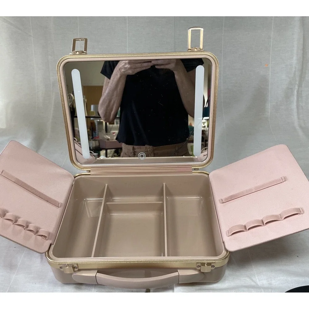 ROWNYEON Travel Makeup Case With Light Up Mirror - Portable Organizer and Train